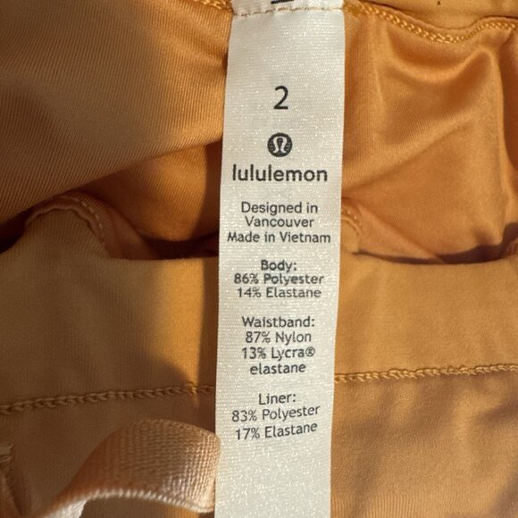 Lululemon Women's Track That 5" Inseam High Rise Shorts Size 2 Orange - Picture 3 of 8